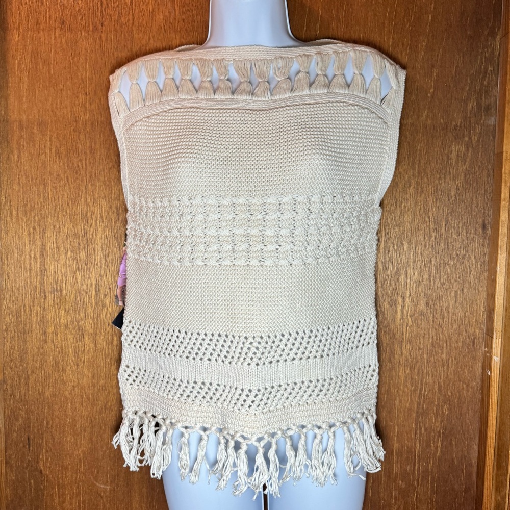 Banana Republic HERITAGE sleeveless fringe sweater in ivory, XS.